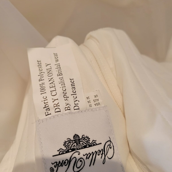 Brand new Stella York wedding dress